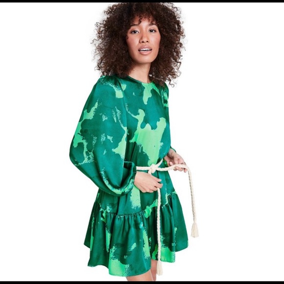 🎈SOLD🎈Alexis x Target Collab Green Dress - Picture 2 of 4